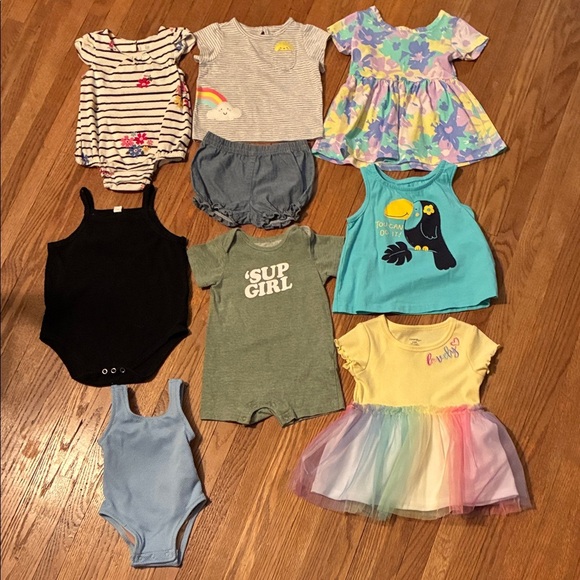 Colorful Baby Clothing Set - Picture 1 of 15